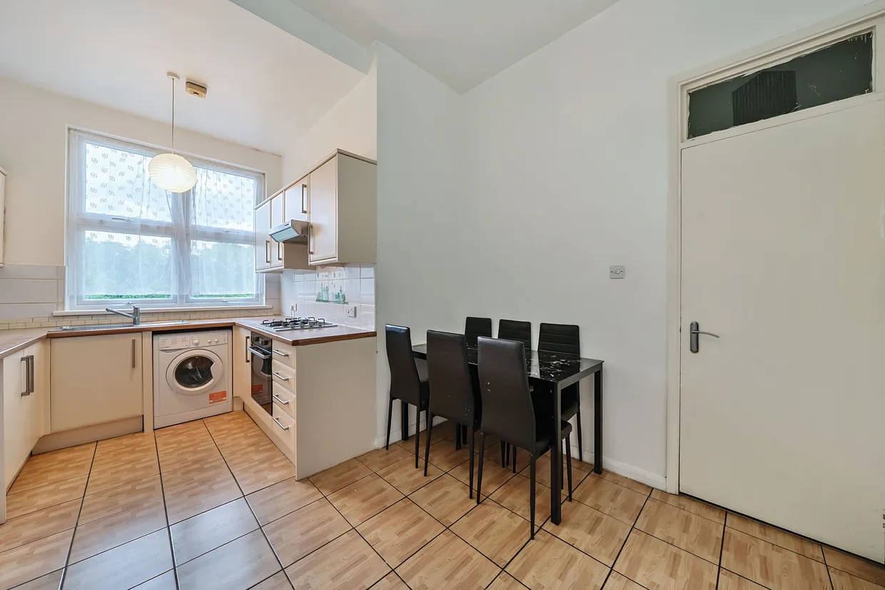 Woodstock Road, London, N4 photo 2