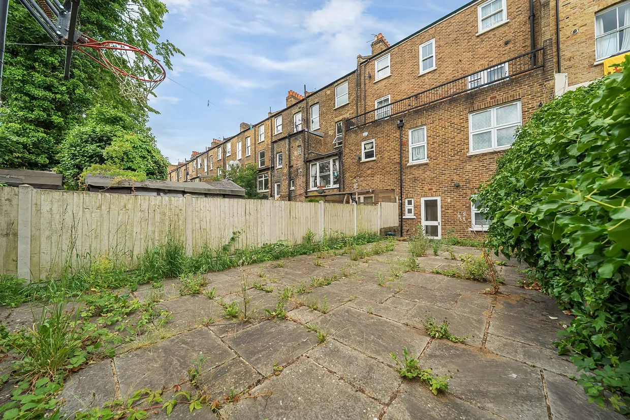 Woodstock Road, London, N4 photo 6