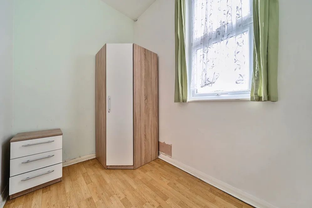 Woodstock Road, London, N4 photo 8