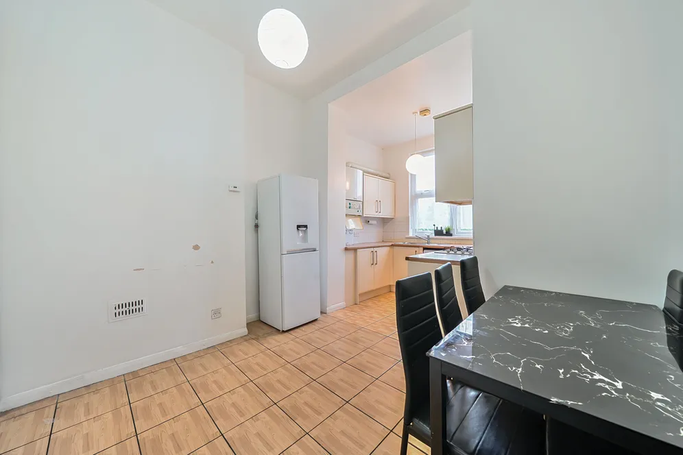 Woodstock Road, London, N4 photo 13
