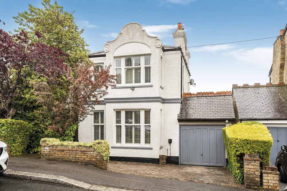 Hadley Road, Barnet, EN5