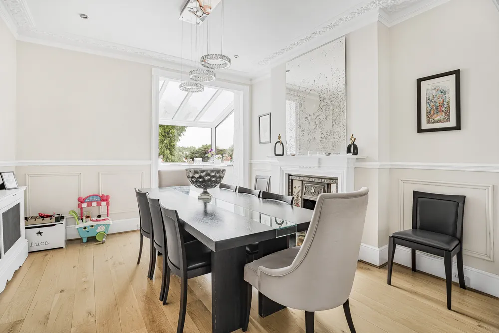 Hadley Road, Barnet, EN5