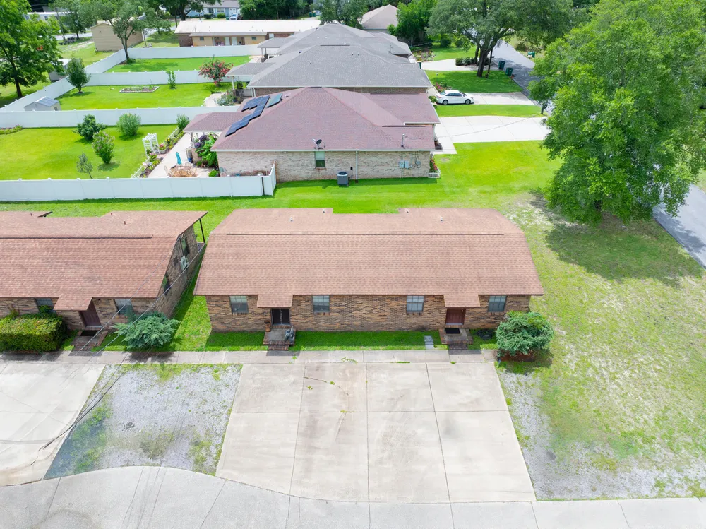 818 Lark St, Fort Walton Beach, FL 32547