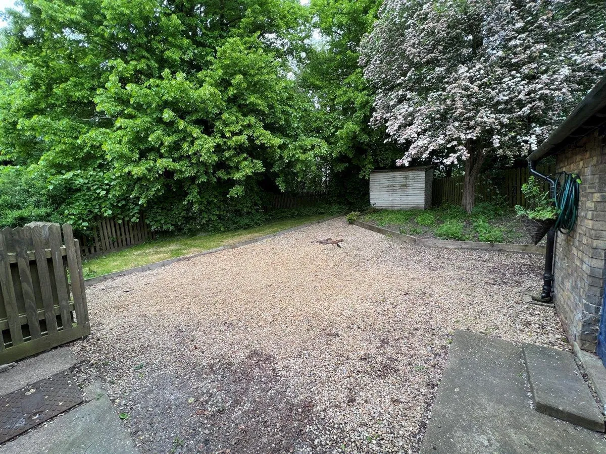HIGH STREET, COLSTERWORTH, GRANTHAM