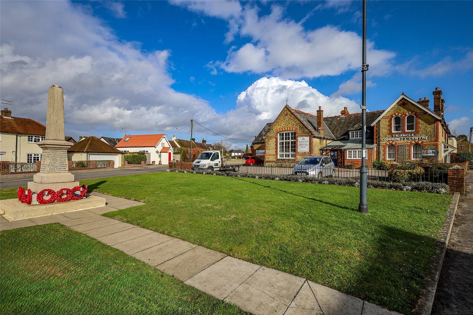 Linden Drive, Liss, Hampshire, GU33 Image 11