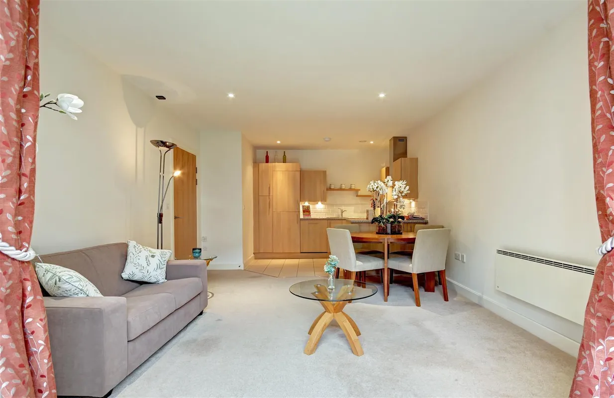 Avon House, Welland Place, Market Harborough
