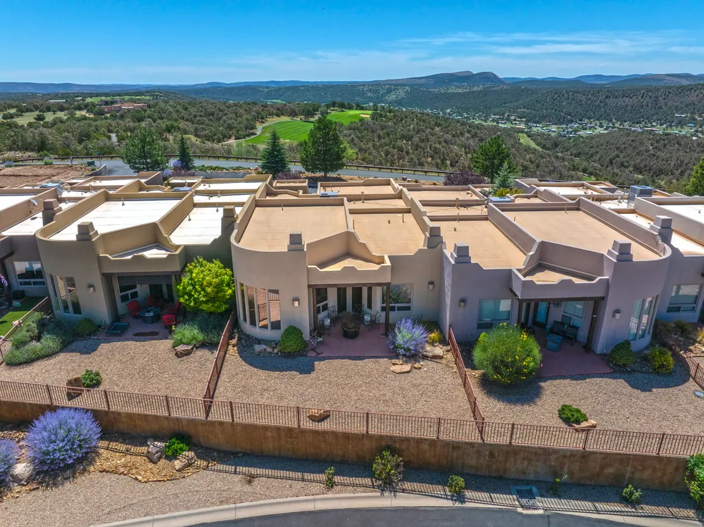 245 Pueblo Loop, Alto, NM 88312