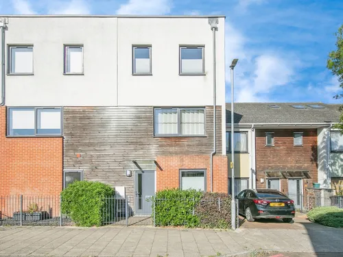 Cowper Crescent, Colchesterphoto