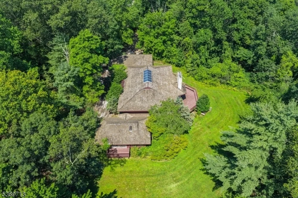15 Long Hill Rd, Harding, NJ 07920