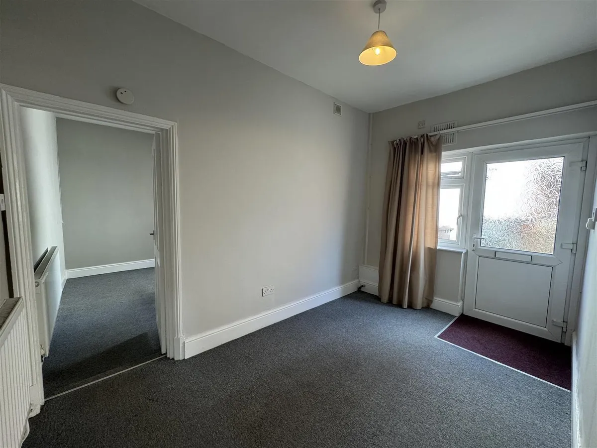 THE CRESCENT, MELTON MOWBRAY