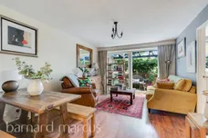 Tidenham Gardens, Croydon