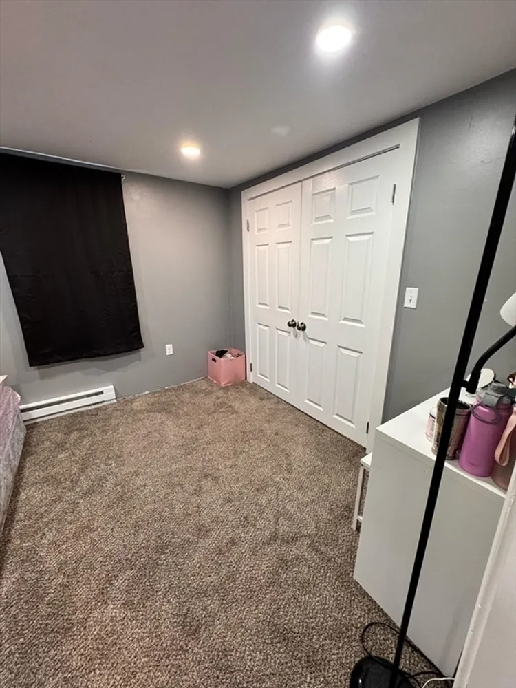 2 Harrison Pl, Lowell, MA 01850