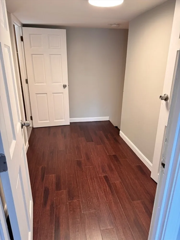 2 Harrison Pl, Lowell, MA 01850