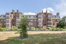 Manor Fields, London, SW15 photo 12