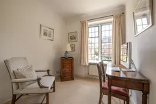 Manor Fields, London, SW15 photo 10
