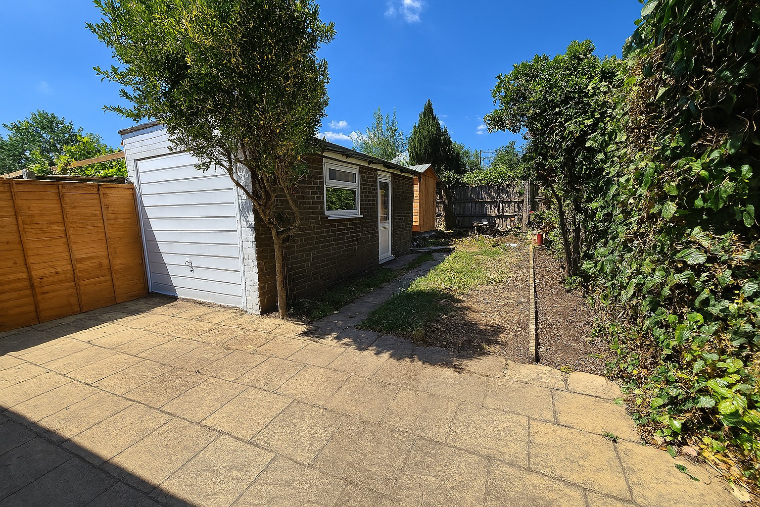 Newly Refurbished Three Bedroom House To  Let Lynton Avenue NW9 Image 15