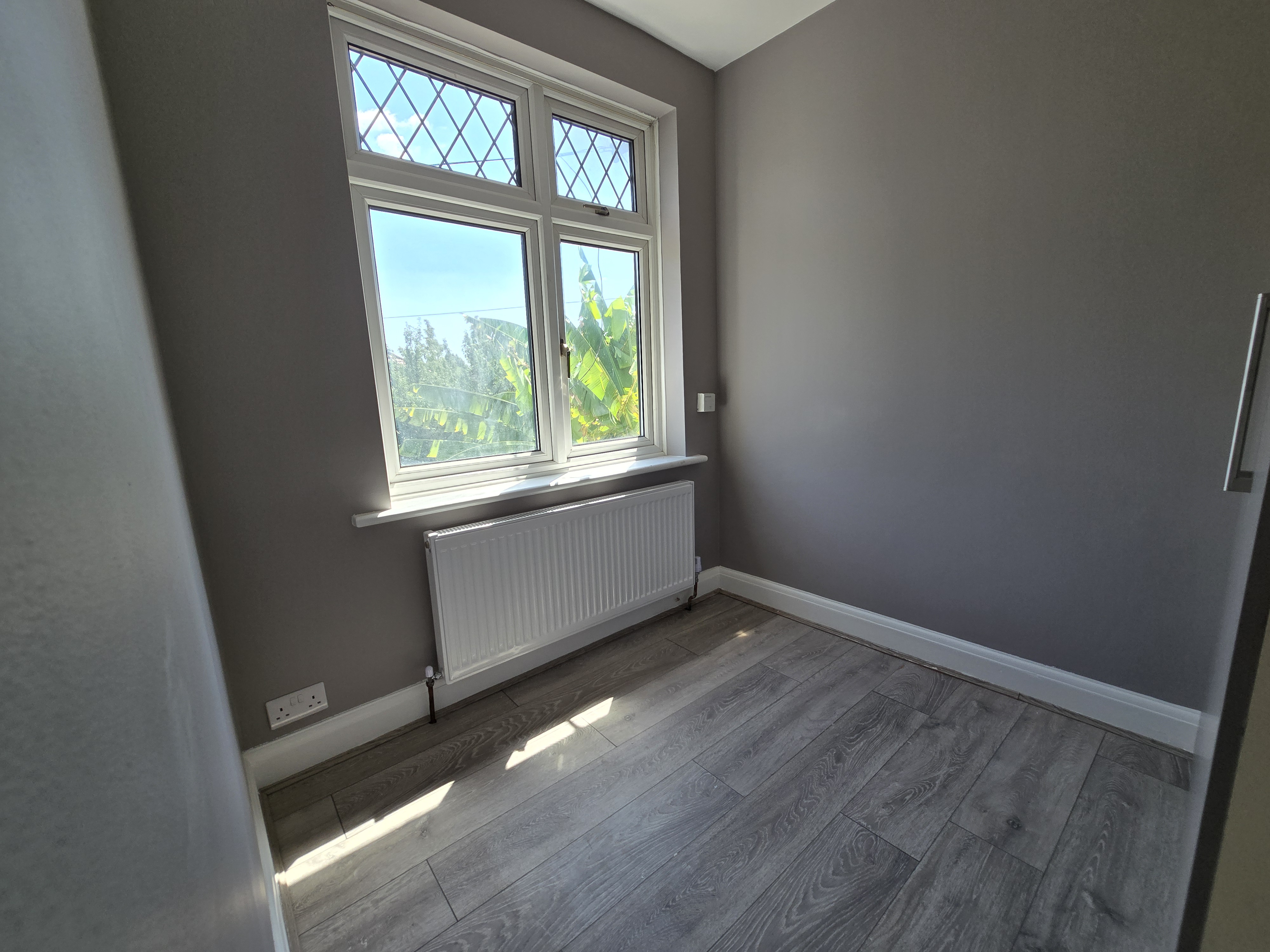 Newly Refurbished Three Bedroom House To  Let Lynton Avenue NW9 Image 12