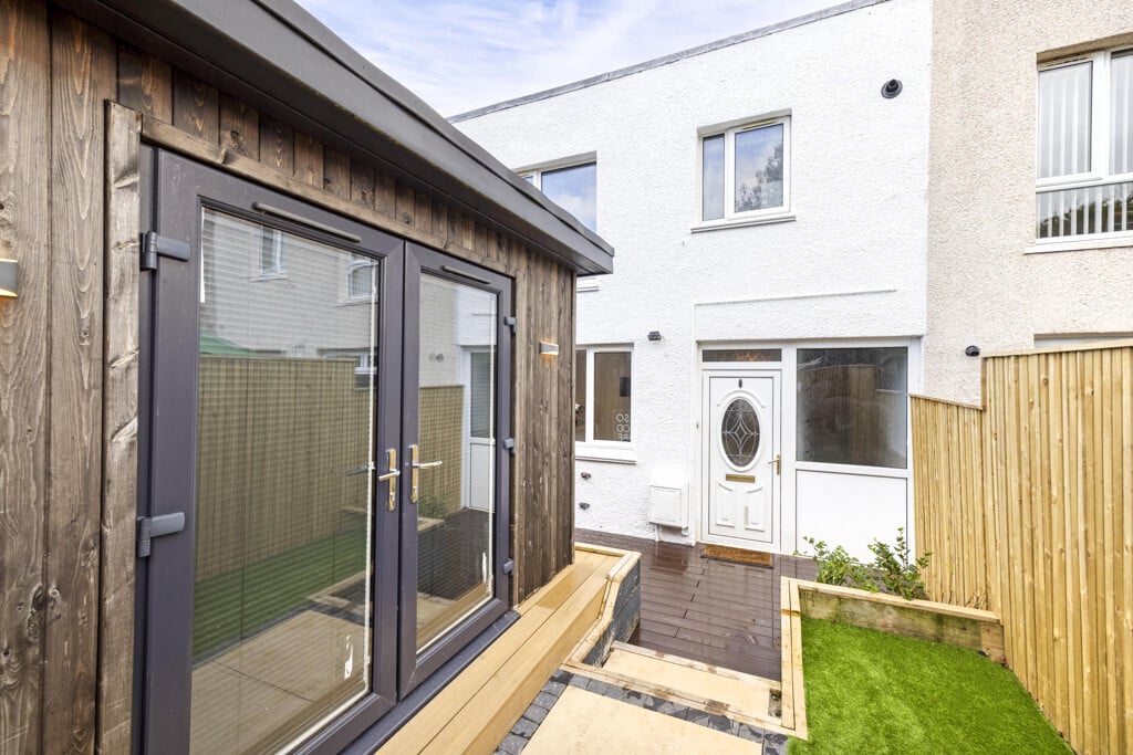 46 Carledubs Crescent, Uphall, Broxburn, EH52 6TQ Image 1