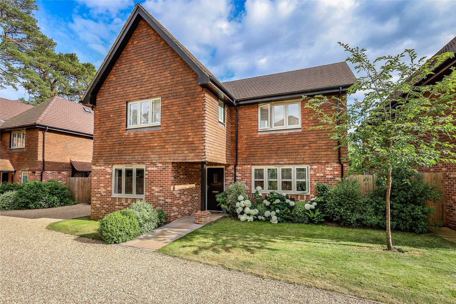 Forest Road, Liss, Hampshire, GU33 Image 1