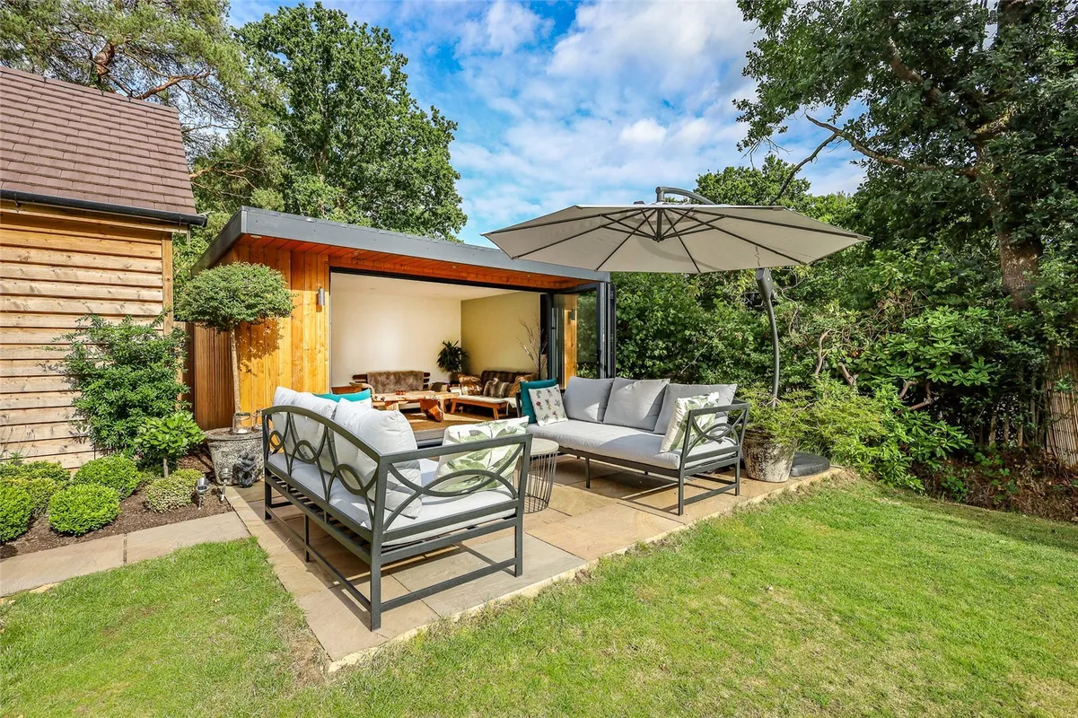 Forest Road, Liss, Hampshire, GU33