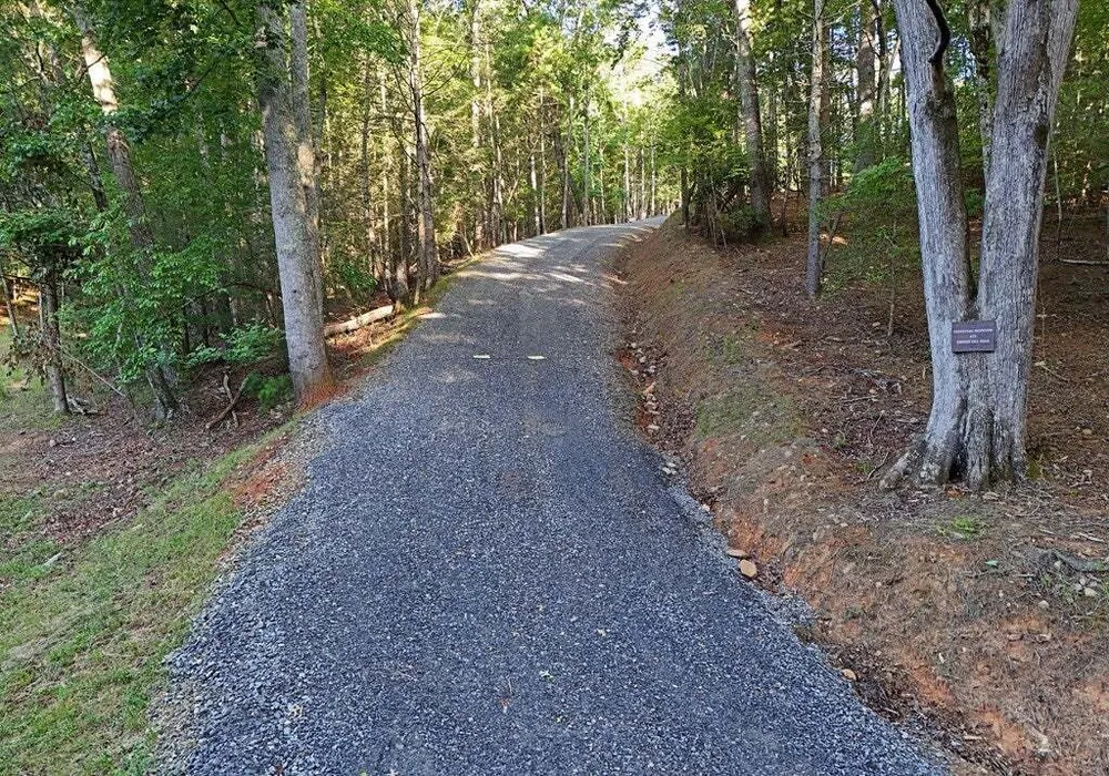 975 Bunker Hill Rd, Blairsville, GA 30512