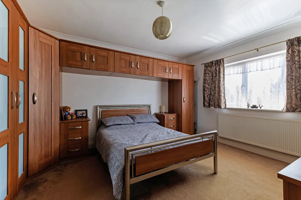 Whitegate Gardens, Harrow, HA3