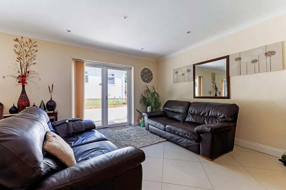 Whitegate Gardens, Harrow, HA3