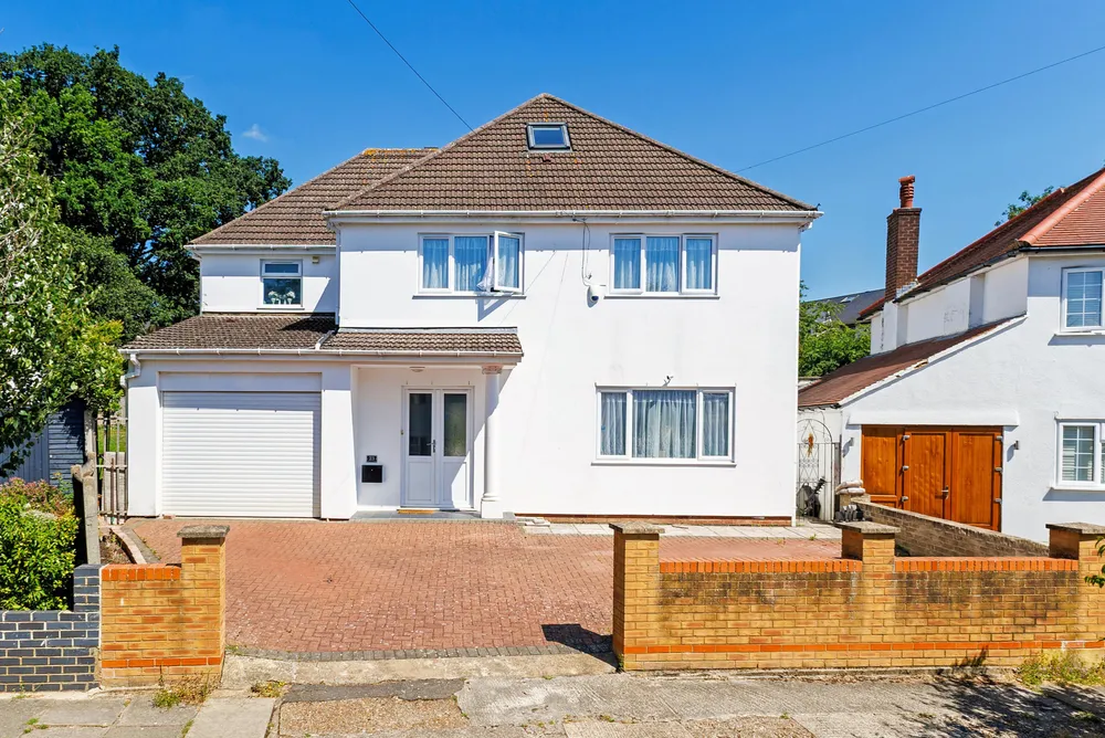 Whitegate Gardens, Harrow, HA3
