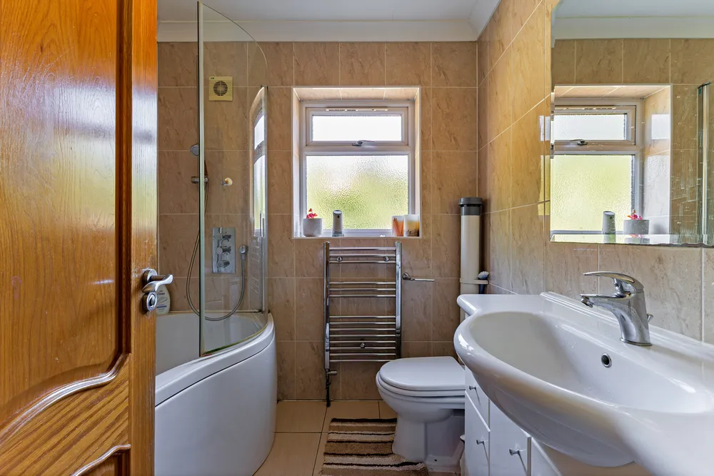 Whitegate Gardens, Harrow, HA3