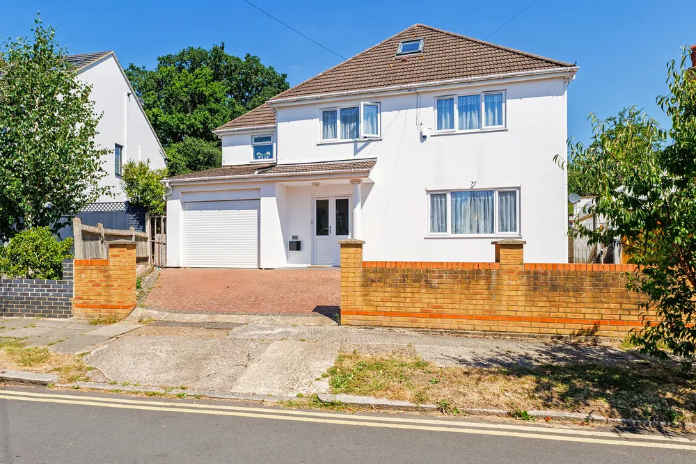 Whitegate Gardens, Harrow, HA3