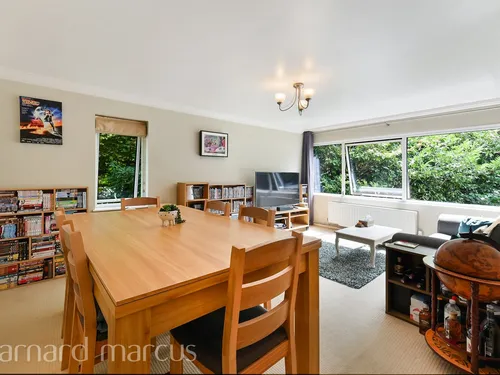 Chessington Road, Epsomphoto
