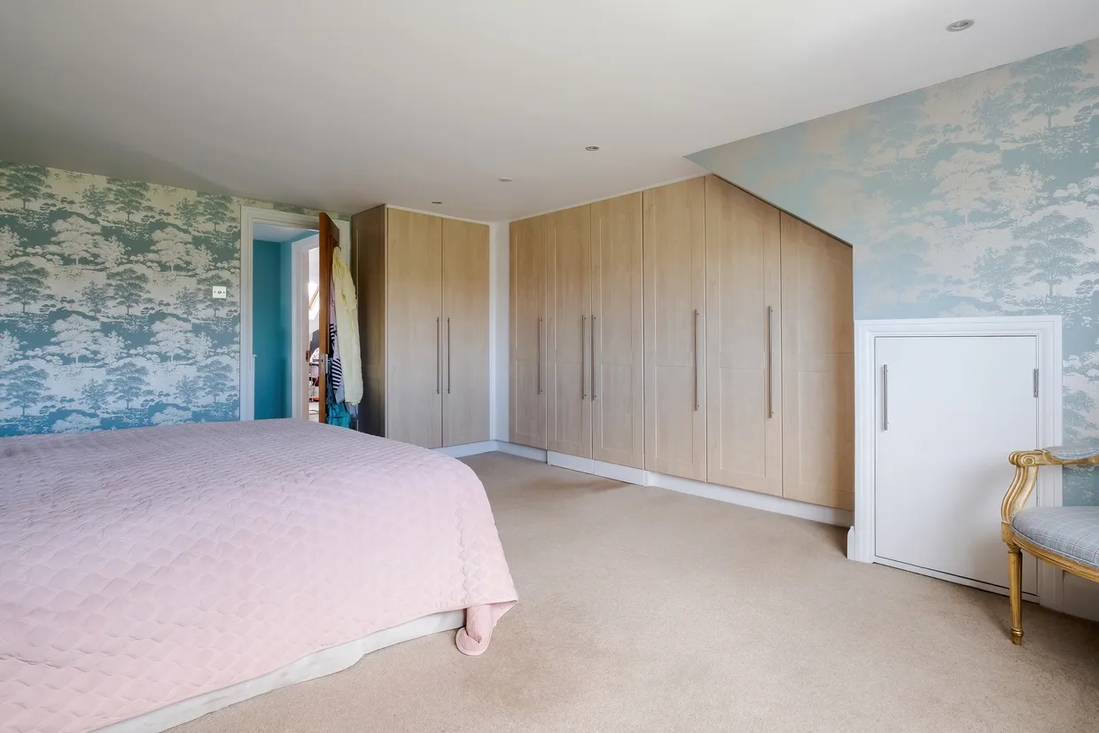 Woodside Avenue, LONDON, N6 photo 21