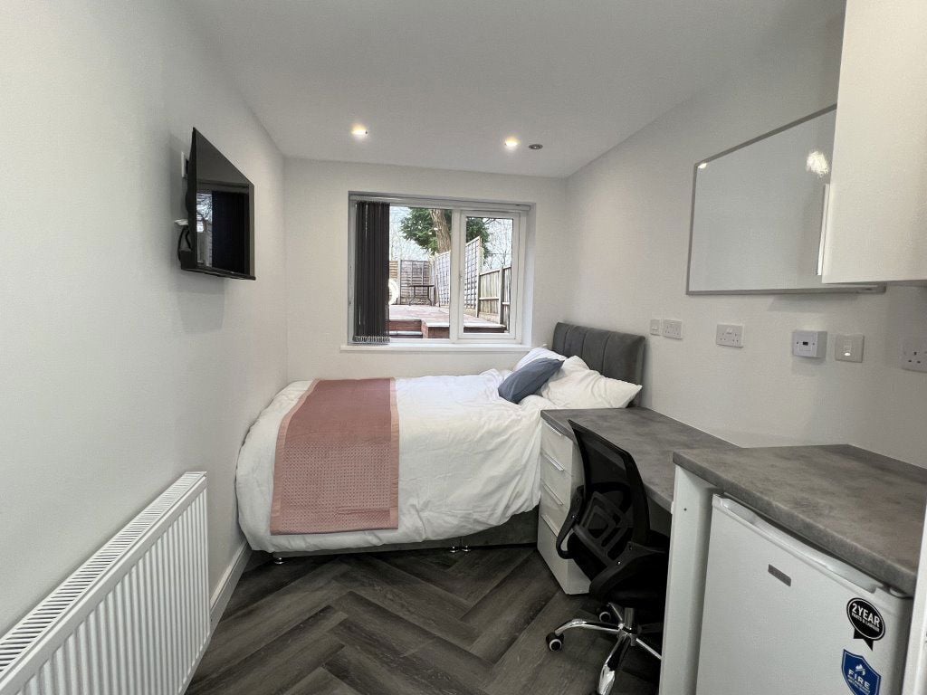 42 George Road, B29 6AH Image 5