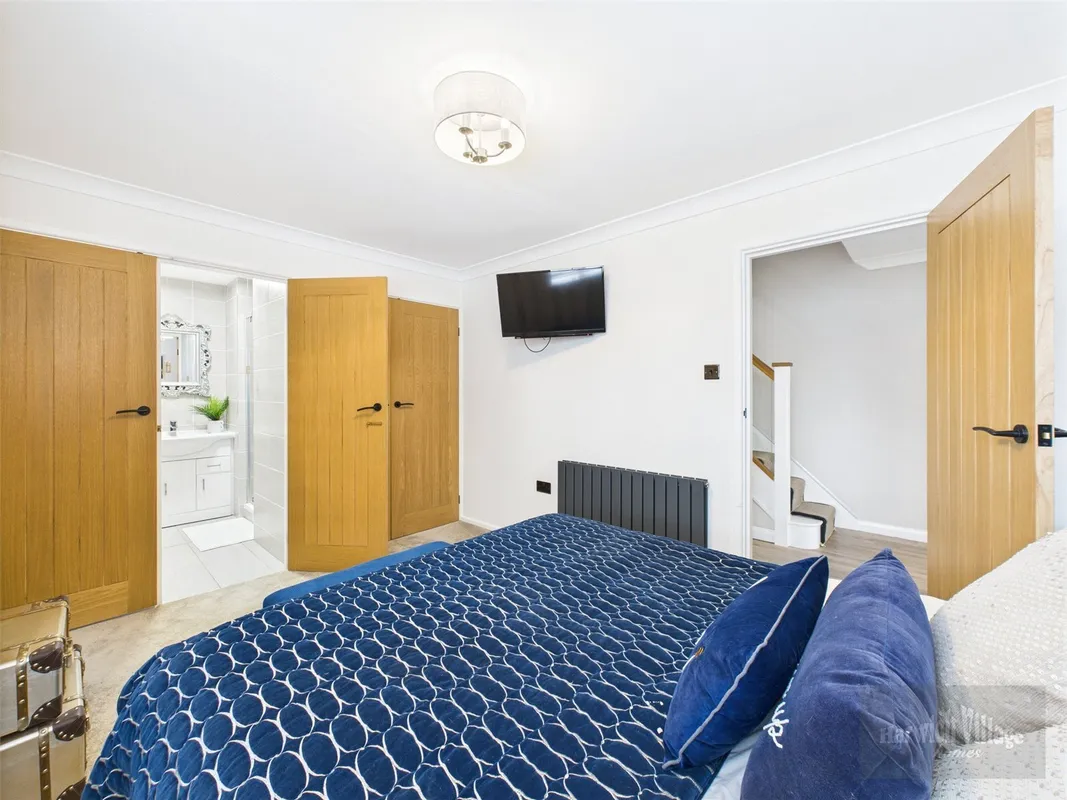 Dumont Avenue, St. Osyth, Clacton-on-Sea, Essex, CO16