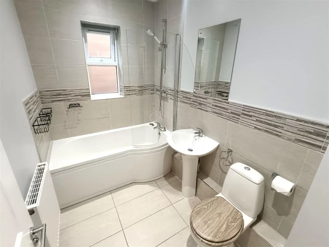 Maybury Close, Kettering, Northants