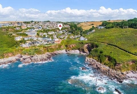 Furzehill Road, Heybrook Bay