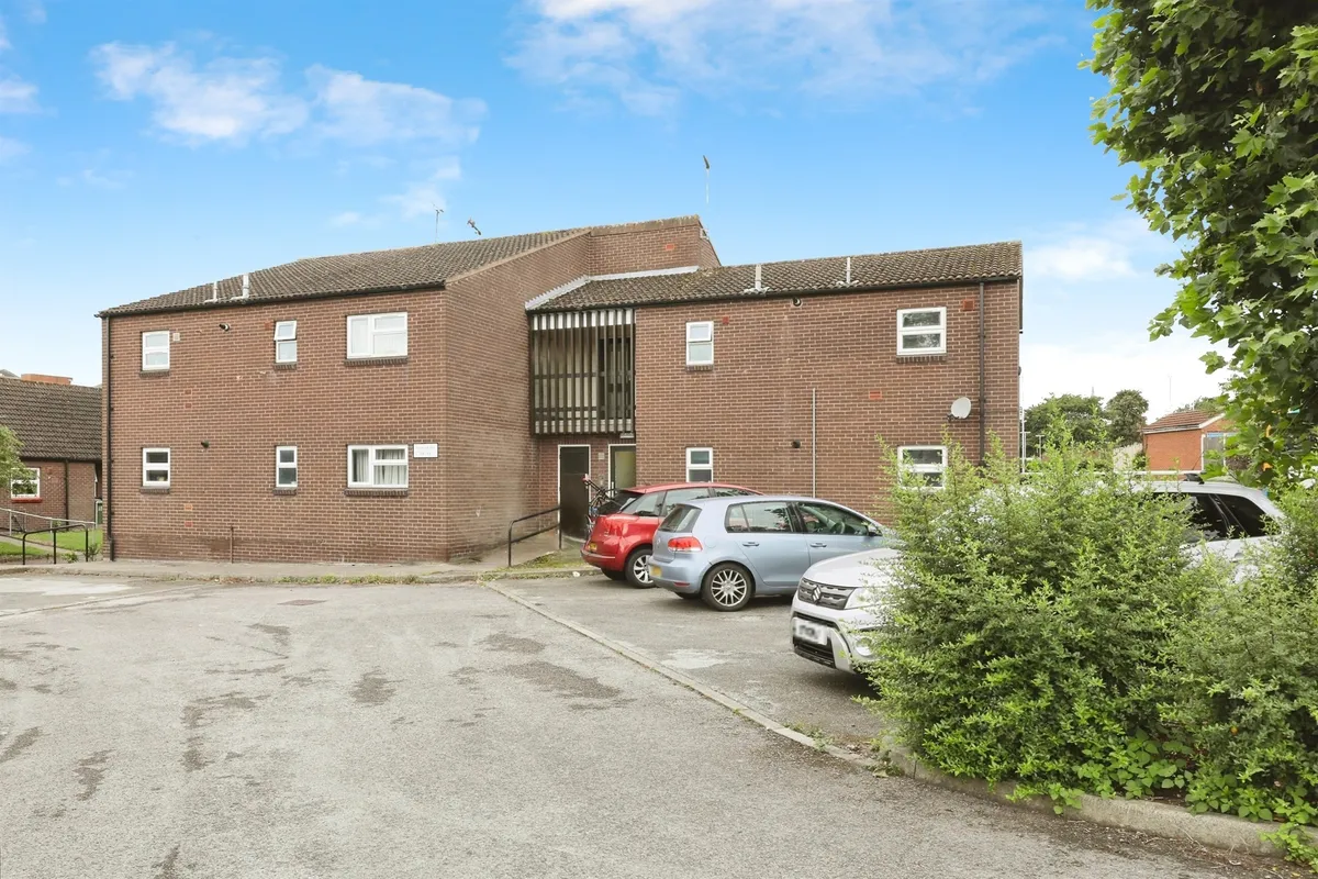 Larwood Avenue, Worksop