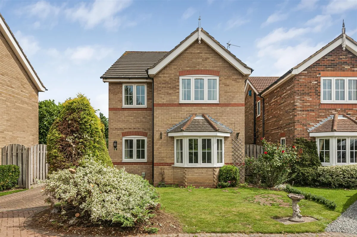 The Briars, Hessle