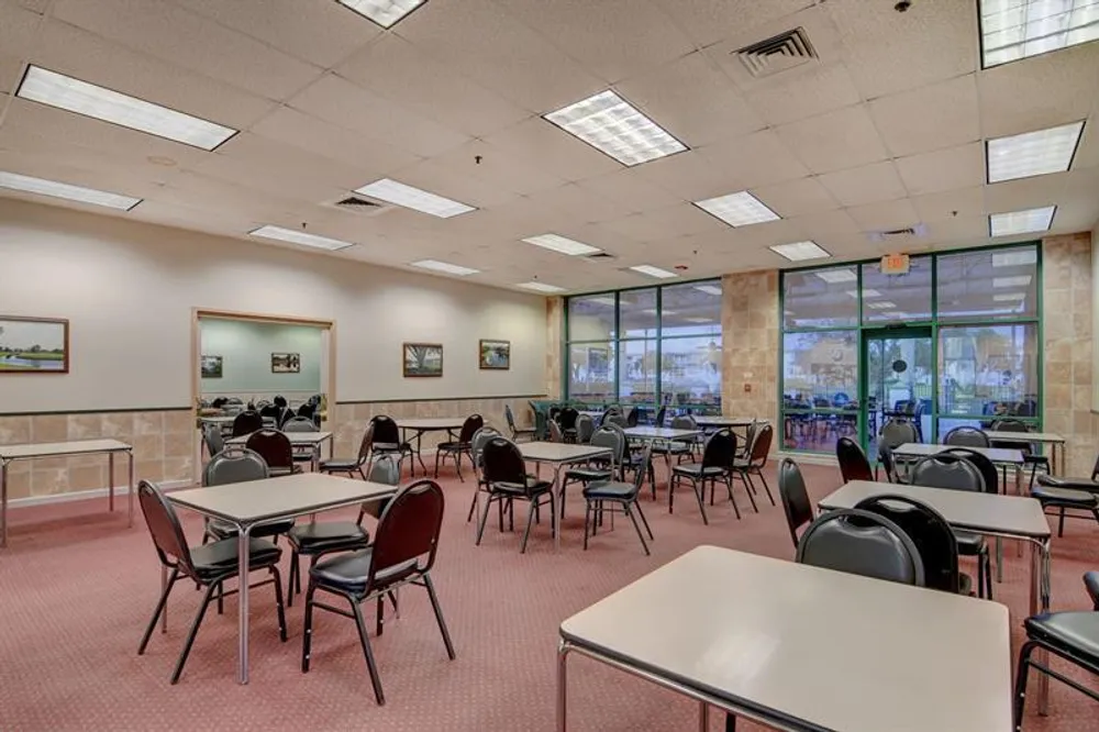 2403 Antigua Circle, Pompano Beach, FL 33066