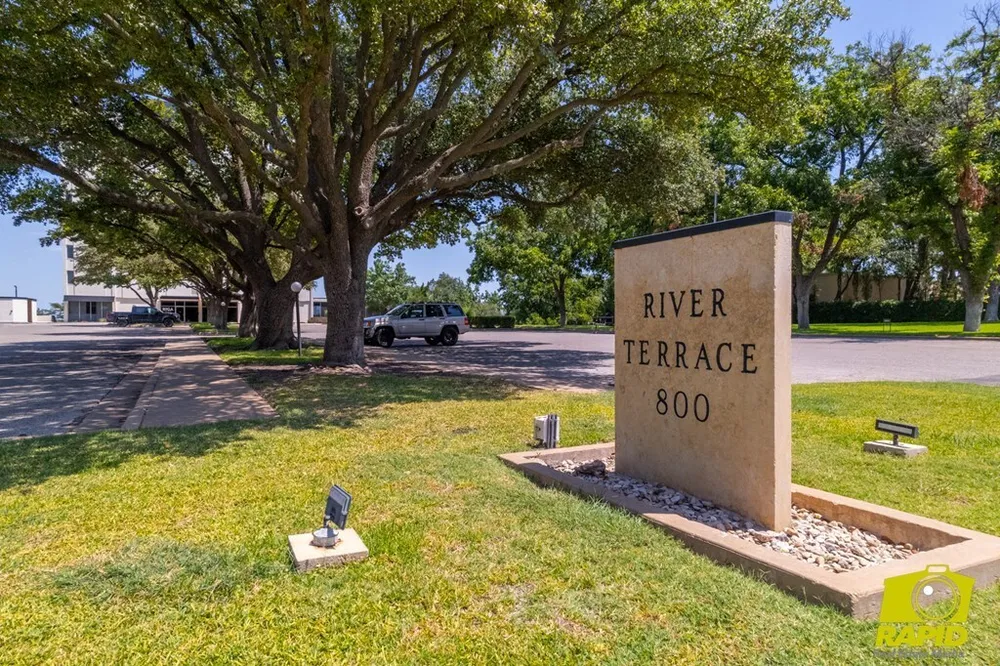 800 W Avenue D, San Angelo, TX 76903