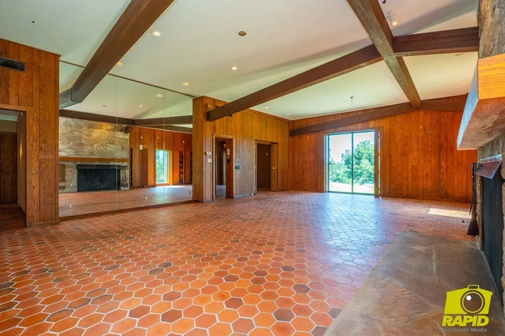 800 W Avenue D, San Angelo, TX 76903