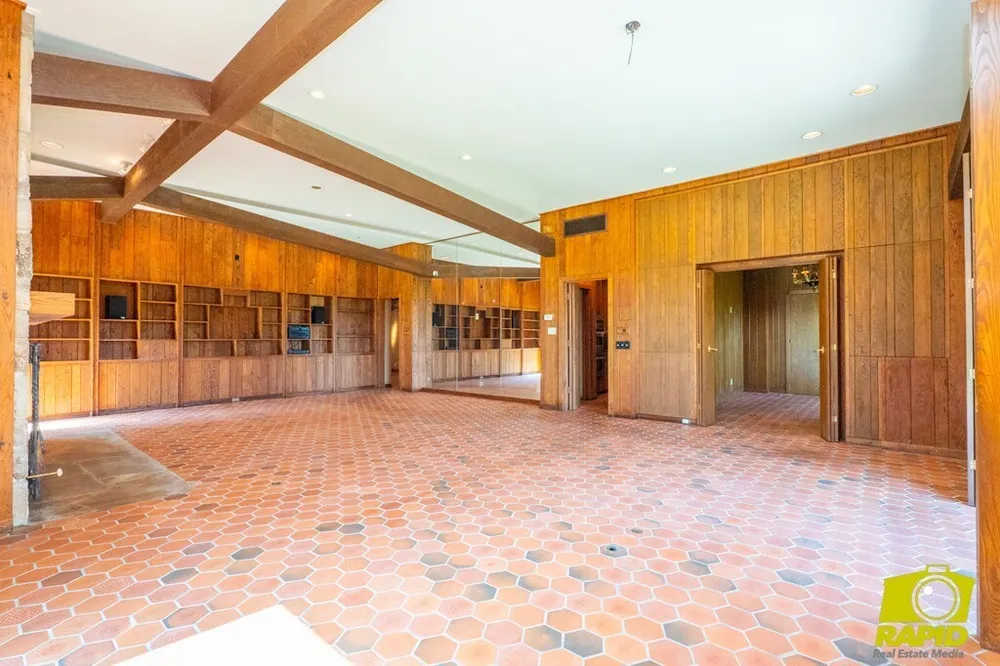 800 W Avenue D, San Angelo, TX 76903