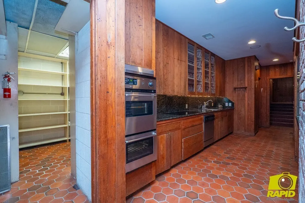 800 W Avenue D, San Angelo, TX 76903