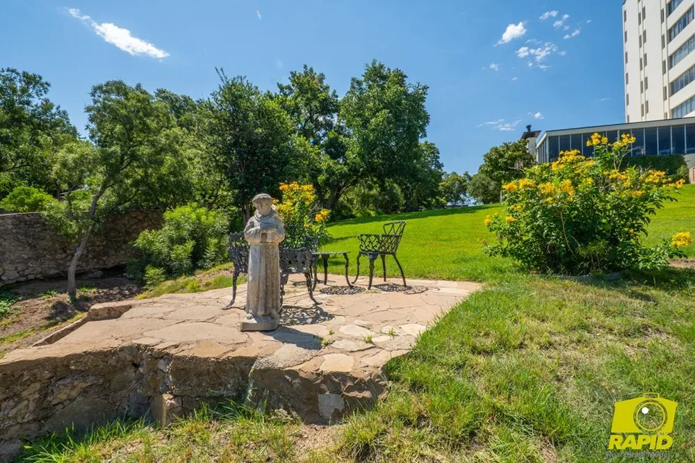 800 W Avenue D, San Angelo, TX 76903