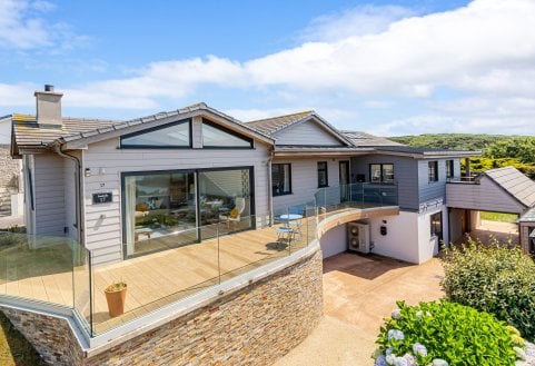 Channel View Drive, Hope Cove