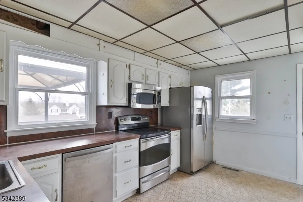 151 Belt Rd, Phillipsburg, NJ 08865