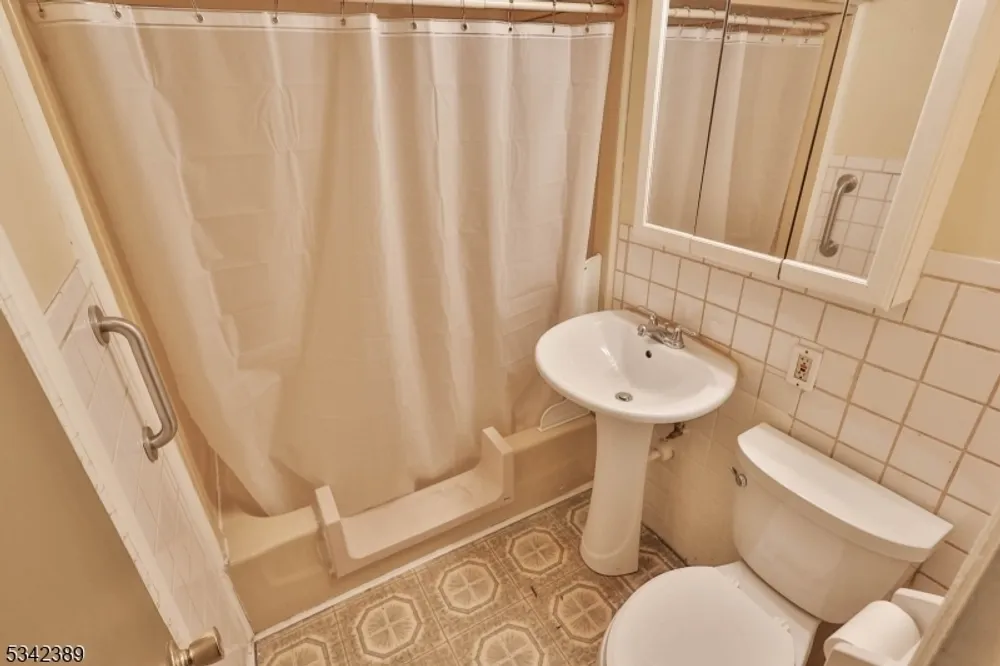 151 Belt Rd, Phillipsburg, NJ 08865