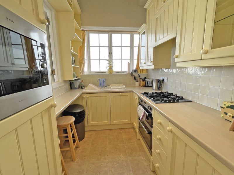 Fortfield Terrace, Sidmouth Image 3
