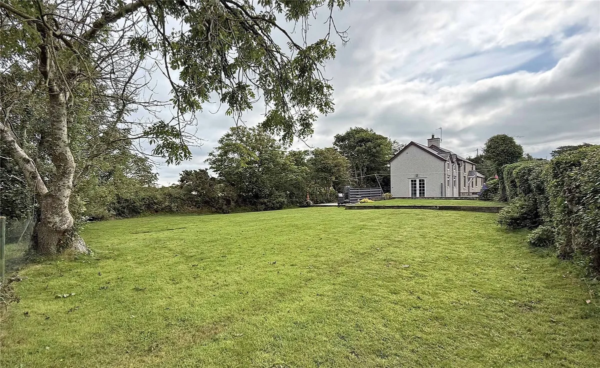 Tyn Lon, Sir Ynys Mon, LL65
