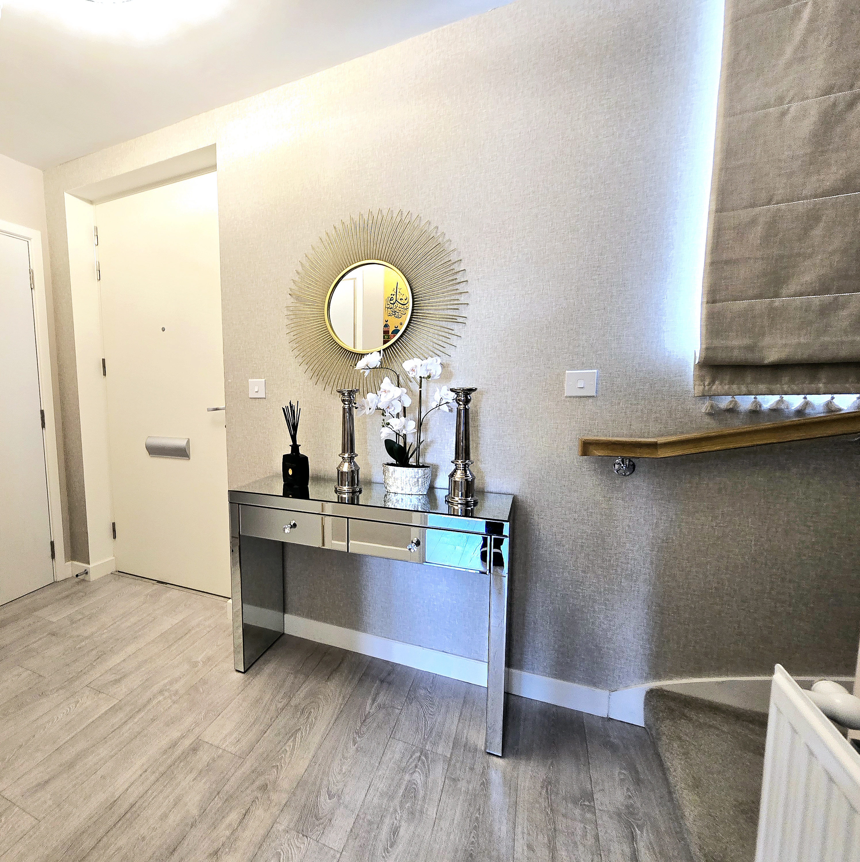 Flexible Short-Term 2 Bed Duplex  Bills Included Image 9